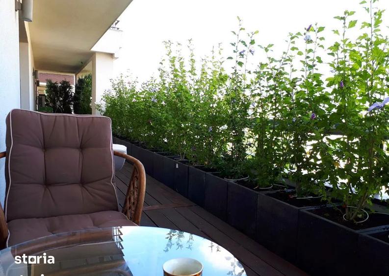 Apartament cu 4 camere, mobilat în Grivița