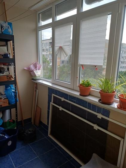 Apartament semidecomandat în Lujerului