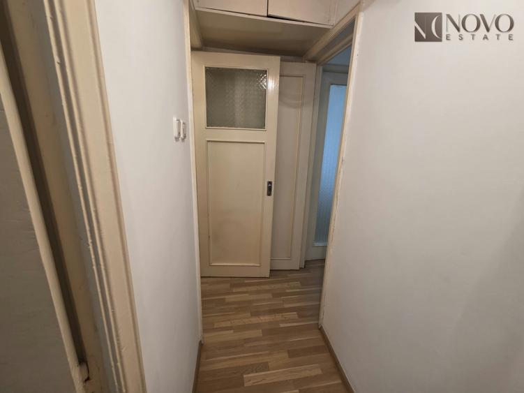 Apartament cu 4 camere decomandat, mobilat în P-ța Rosetti