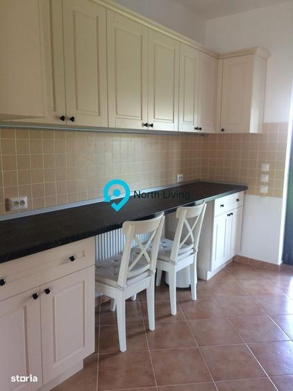 Casă cu 4 camere în Balotești
