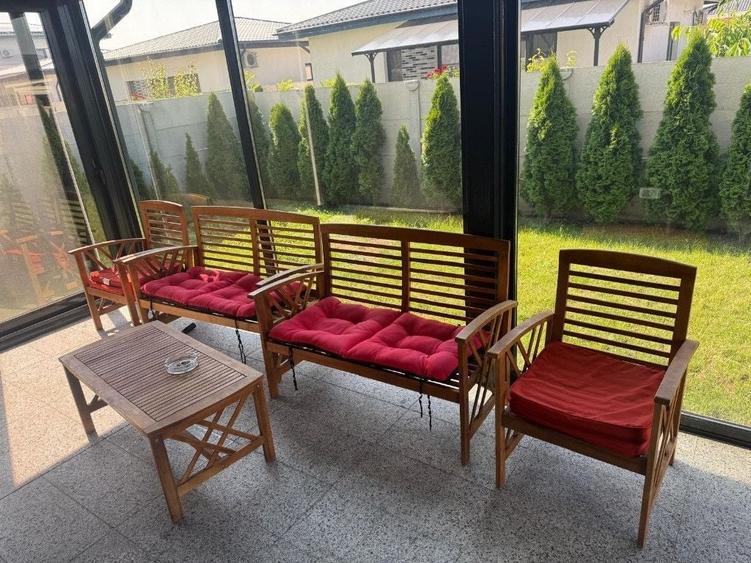 Casă individuală cu 5 camere cu Canalizare în Tunari