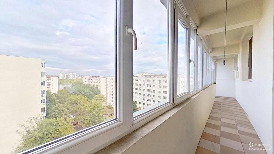 Apartament cu 3 camere decomandat în Pantelimon