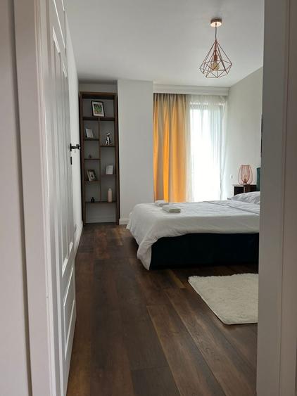 Apartament cu 2 camere semidecomandat, mobilat în Zorilor