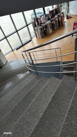 Spațiu comercial, de 600 mp, în Traian