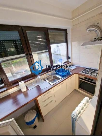 Apartament cu 2 camere decomandat, mobilat în C5