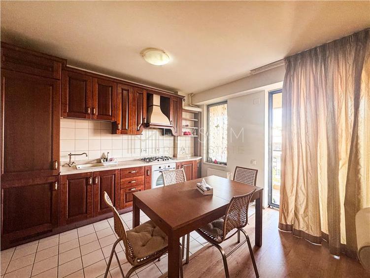 Apartament cu 2 camere semidecomandat în Floreasca