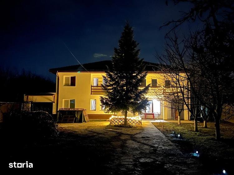 Casă cu 6 camere cu Teren 2000 Mp în Gruiu