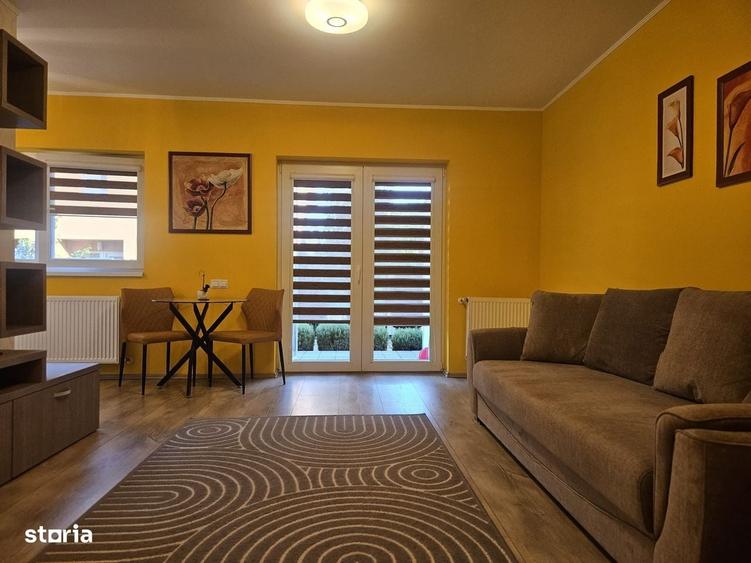Apartament cu 2 camere decomandat în Est