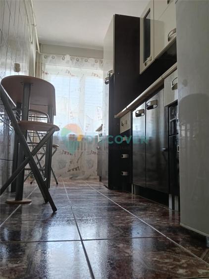 Apartament cu 2 camere decomandat în Bd. Independenței