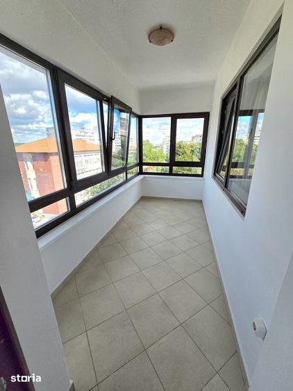 Apartament cu 3 camere în Tătărași