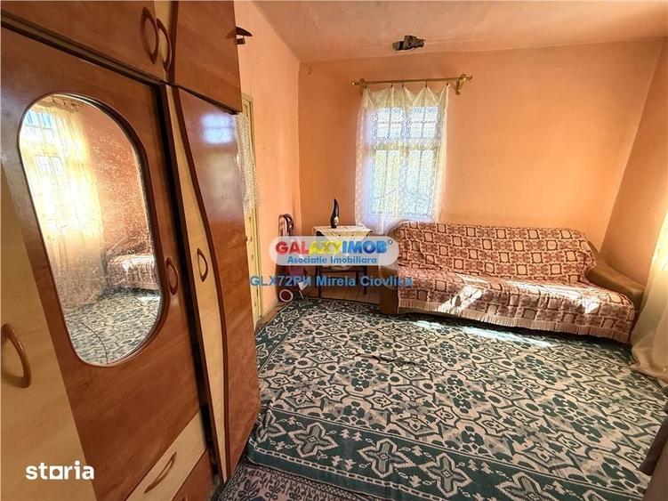 Casă cu 3 camere cu Teren 1200 Mp în Central