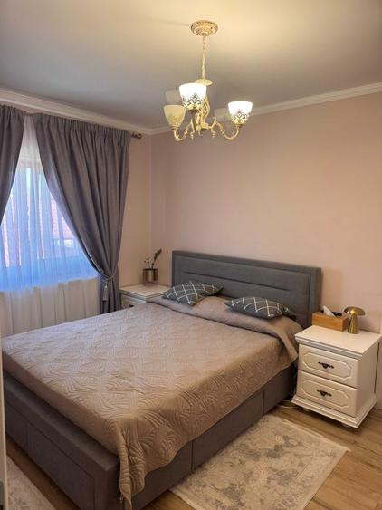 Apartament cu 3 camere semidecomandat în Valea Lupului