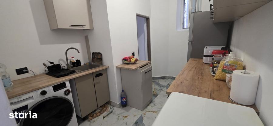 Casă cu 3 camere cu Teren 141 Mp în Central