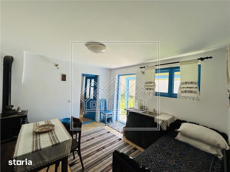 Casă cu 4 camere cu Teren 626 Mp în Central