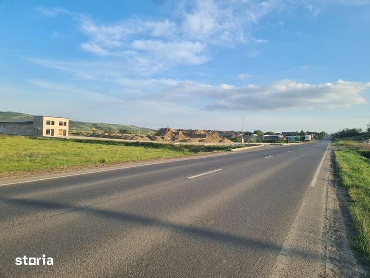 Teren de 4600 mp, în Central