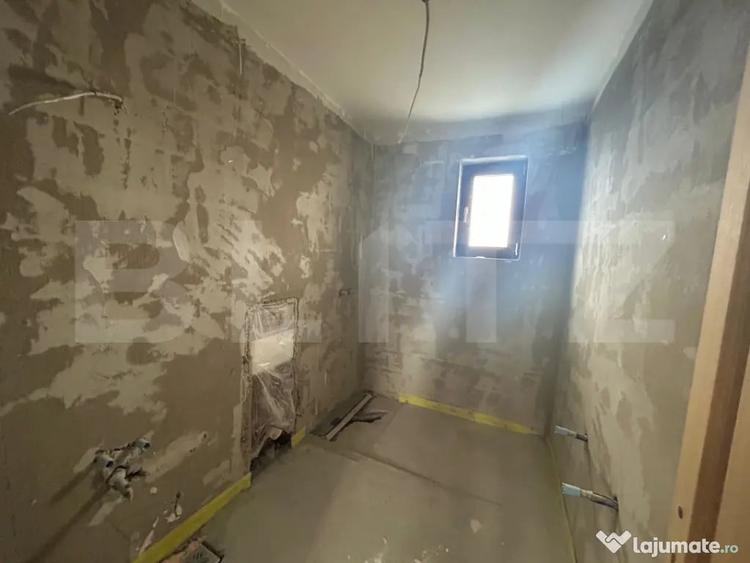 Casă cu 4 camere cu Teren 250 Mp în Unirii