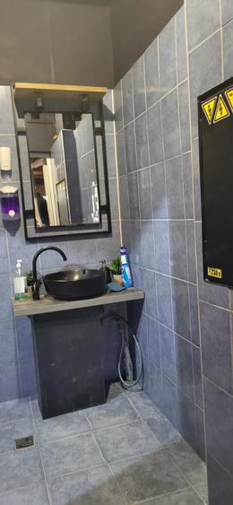 Spațiu comercial, de 140 mp, în Olimpia-Stadion