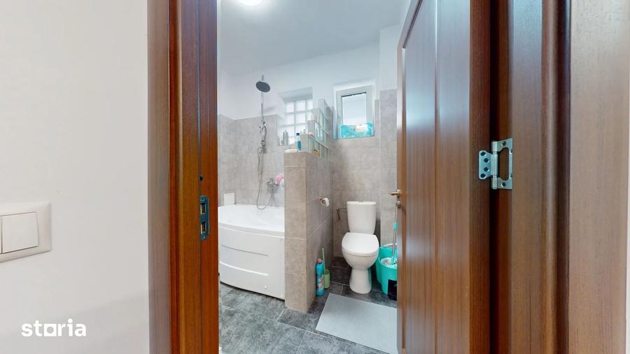 Apartament decomandat langa liceul de informatica,vanzare sau schimb - 1