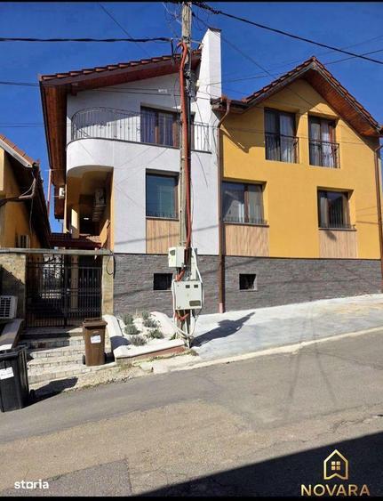 Casă cu Teren 216 Mp în Iorga