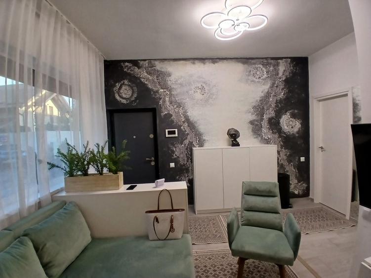 Apartament cu 2 camere semidecomandat în Florești