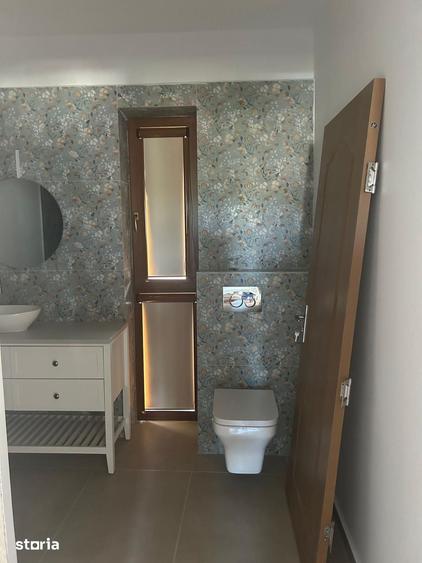 Casă cu 4 camere cu Teren 225 Mp în Borhanci
