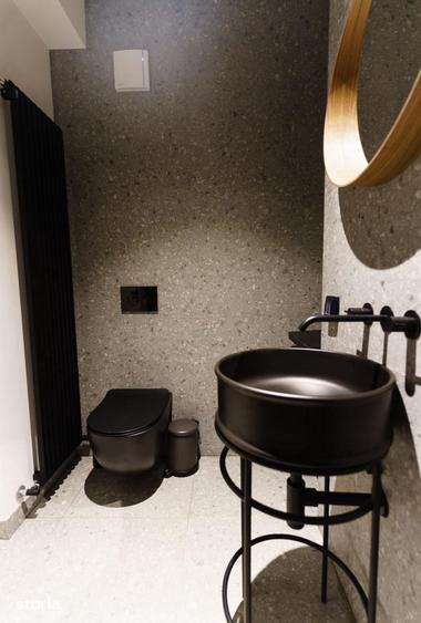 Apartament cu 4 camere în Pipera