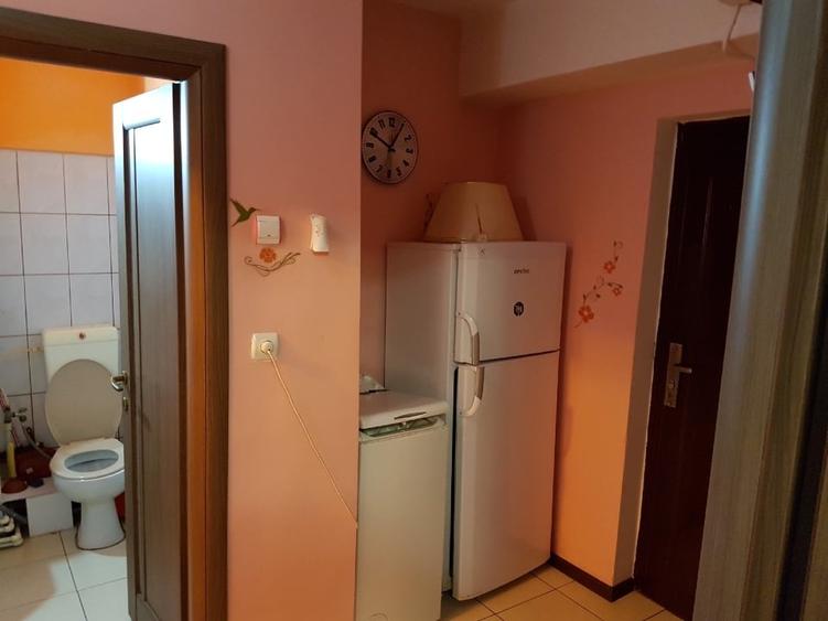 Garsonieră decomandată, mobilată în Ultracentral