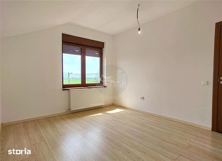 Casă cu 5 camere cu Teren 372 Mp în Central