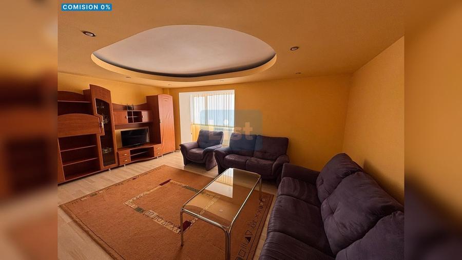 Apartament cu 3 camere semidecomandat, mobilat în Plopilor