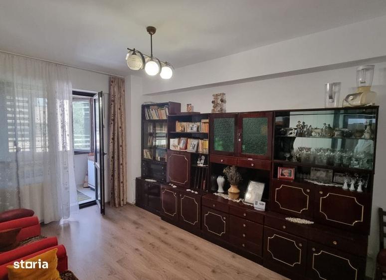Apartament cu 2 camere decomandat în Bucium