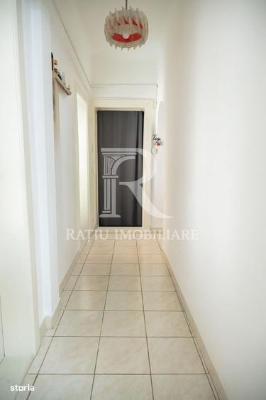 Apartament cu 3 camere în Rogerius