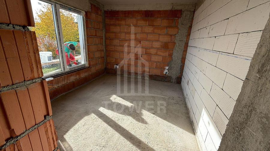 Duplex cu 4 camere cu Canalizare în Șura Mică