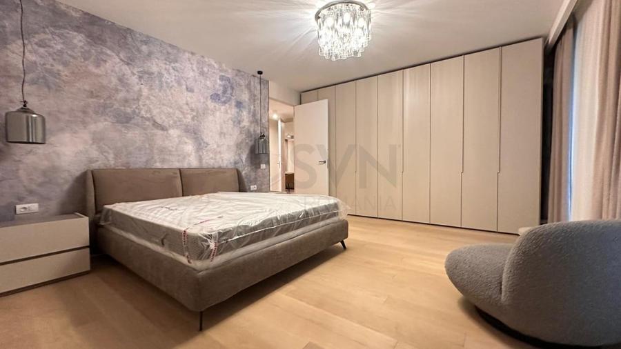 Apartament cu 4 camere decomandat, mobilat în Aviatorilor
