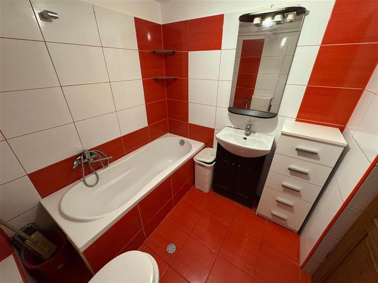 Apartament cu 2 camere decomandat, mobilat în Obor