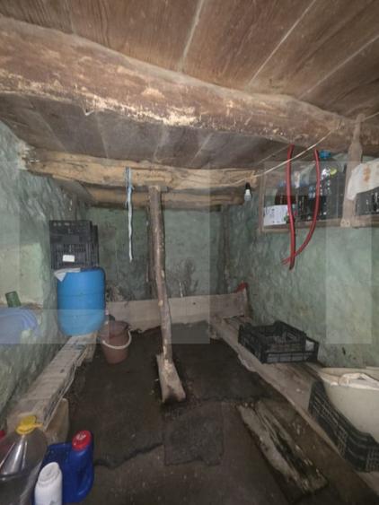 Casă cu 2 camere cu Teren 982 Mp în Bixad