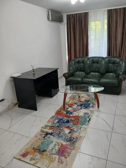 Apartament cu 2 camere semidecomandat în Sălăjan