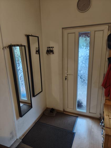 Casa pe care o doresti , nu foarte mare si confortabila , livada cu pomi pe rod - 23