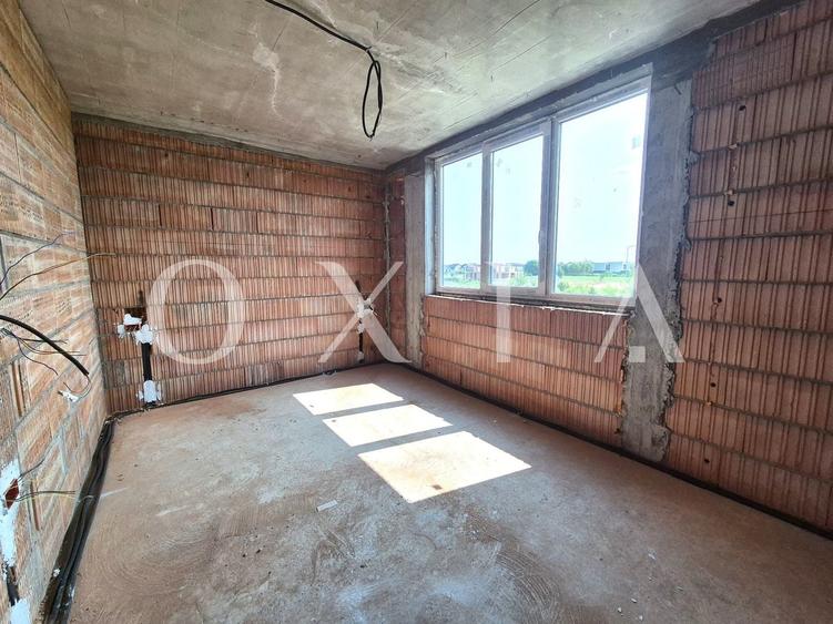 Duplex cu 3 camere cu Canalizare în Moșnița Nouă