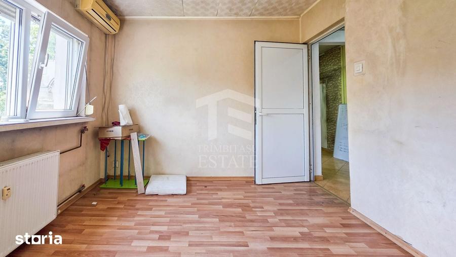 Apartament cu 4 camere în Militari