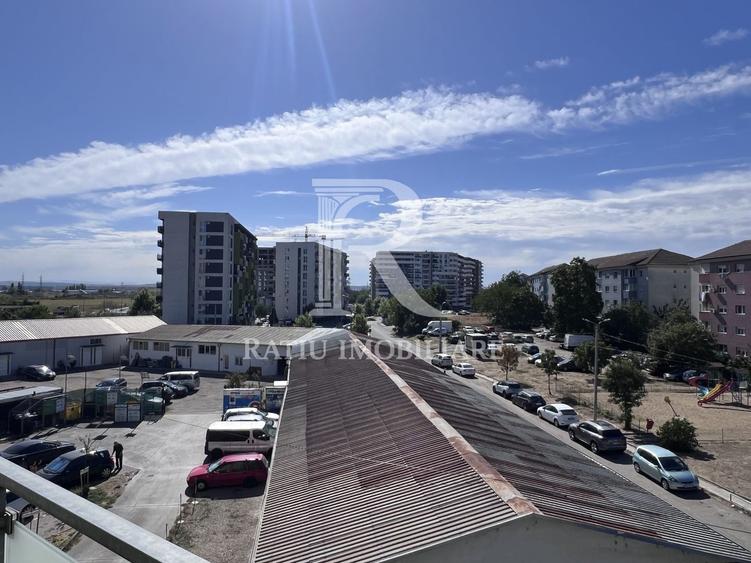Apartament cu 2 camere semidecomandat, mobilat în Nufărul