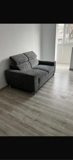 Apartament cu 3 camere semidecomandat în Dacia