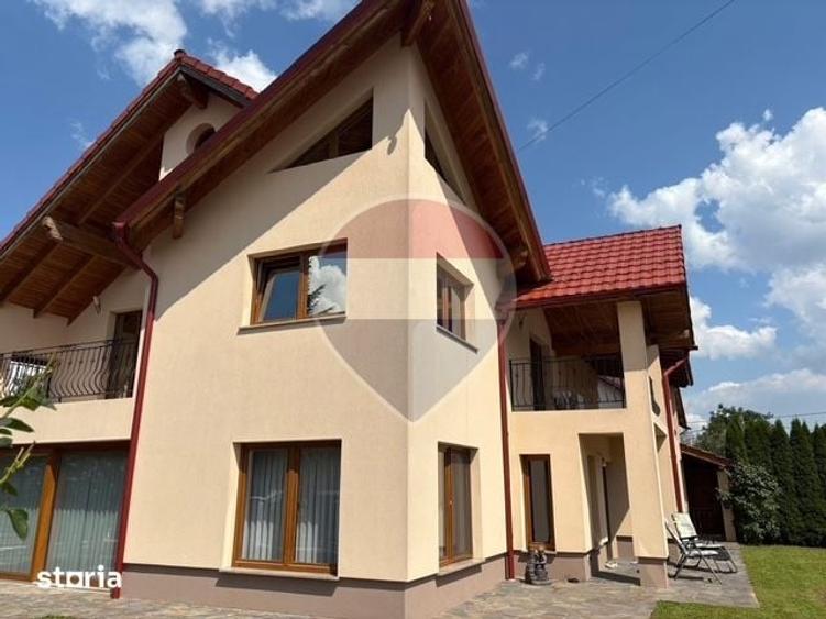 Casă cu 5 camere cu Teren 541 Mp în Ocna Șugatag