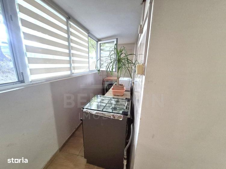 Apartament cu 2 camere semidecomandat în Calea București