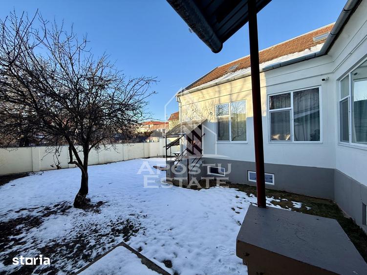 Casă cu 10 camere cu Teren 410 Mp în Fabric