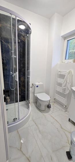 Casă individuală cu 4 camere cu Canalizare în Popești