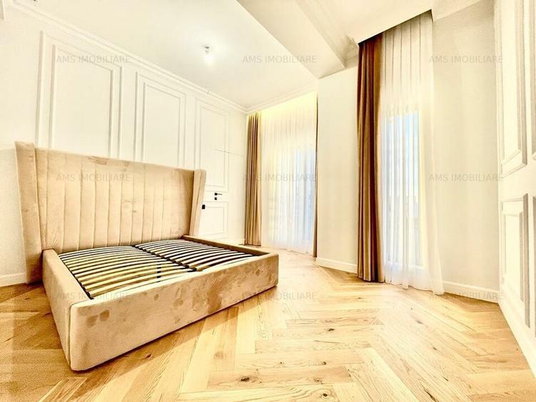 Casă individuală cu 5 camere cu Canalizare în Tunari
