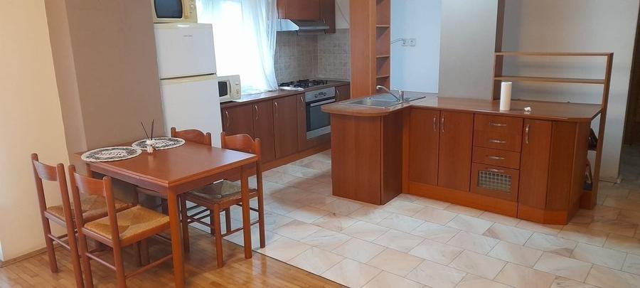 Apartament cu 2 camere, mobilat în Aviației
