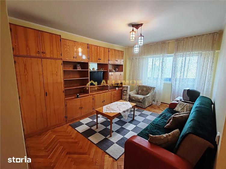 Apartament cu 2 camere decomandat în Ultracentral