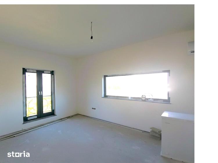 Casă cu 6 camere cu Teren 474 Mp în Șcheia