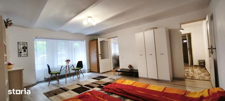 Apartament zona centrala, 60 mp utili + 425 mp cota teren - 2